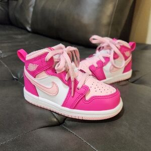 Jordan Retro 1s Size 6C Used